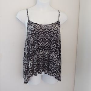 3/$15 Deb 2X cropped cami top